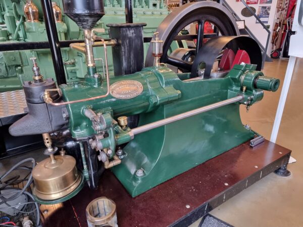 Crossley, Stationærmotor, Motorsamling