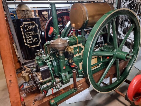 Daimler, stationærmotor, motorsamling, gunter-werner
