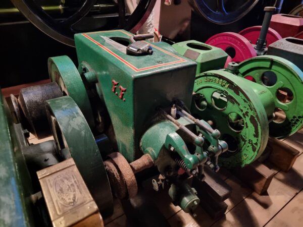 FF motor, stationærmotor, motorsamling
