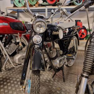 Everton, knallert, motorsamling
