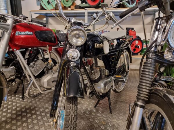 Everton, knallert, motorsamling