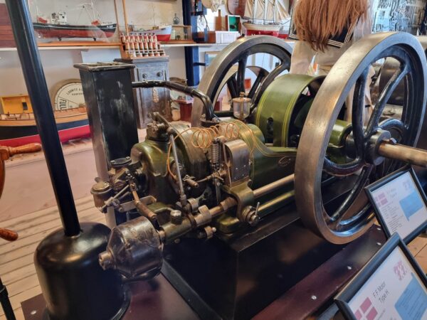 Rustons Hornsby, stationærmotor, motorsamling