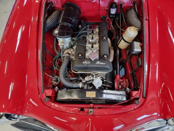 Alfa Romeo - Giulietta Spider - Hedebo MC - Image 3