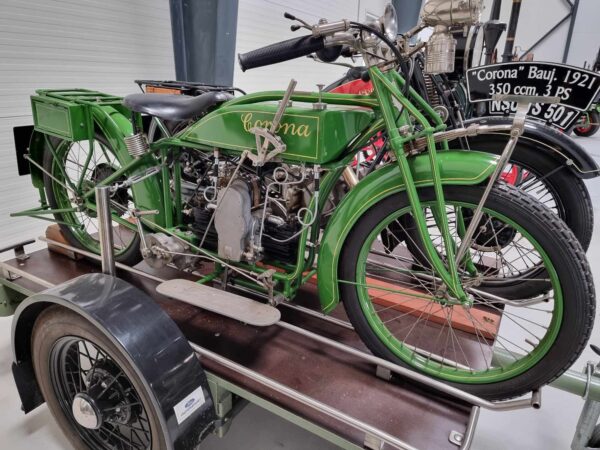 Corona (DDR) - 1921