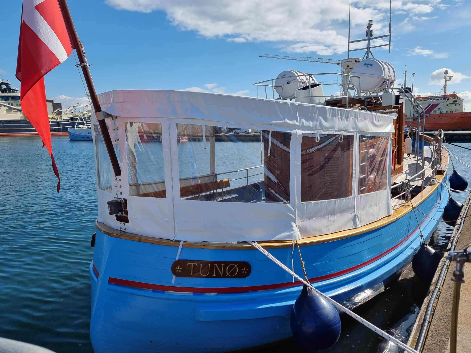 Postbåden TUNØ, havnerundfart i Skagen