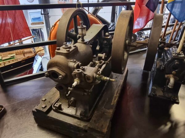 Gardner - Model 1F - Image 2